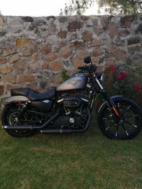 Moto entregada por Gladius Custom Bajío