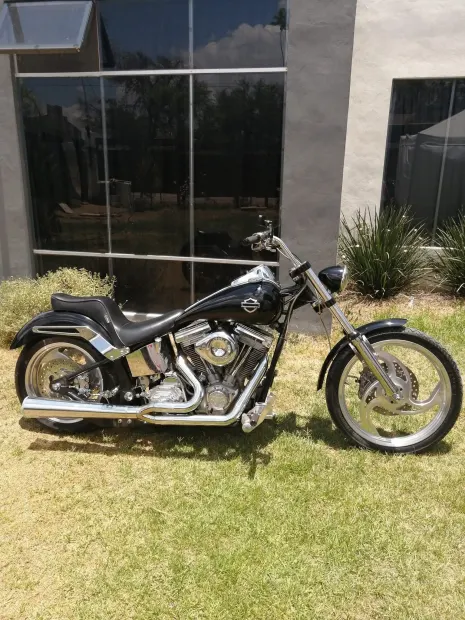 Moto entregada por Gladius Custom Bajío