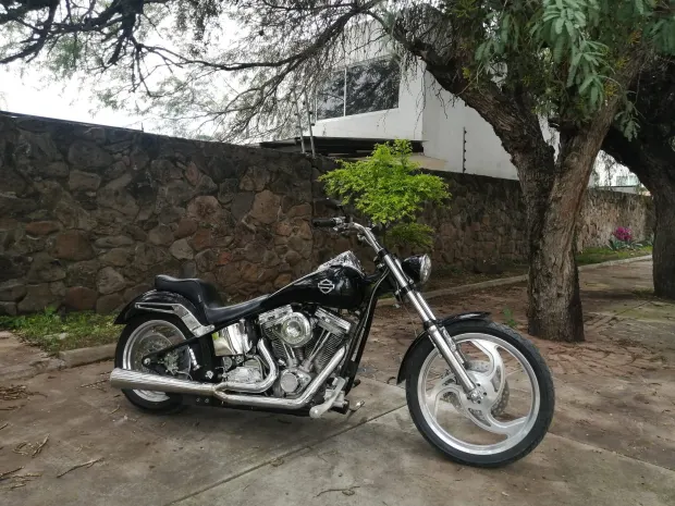 Moto entregada por Gladius Custom Bajío