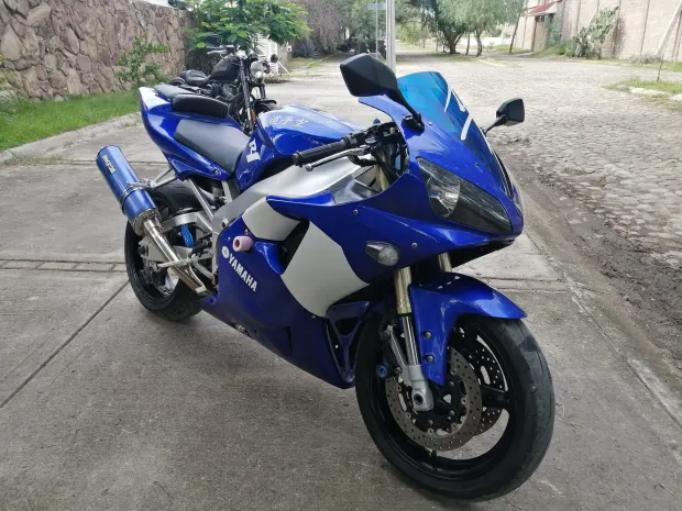 Moto entregada por Gladius Custom Bajío