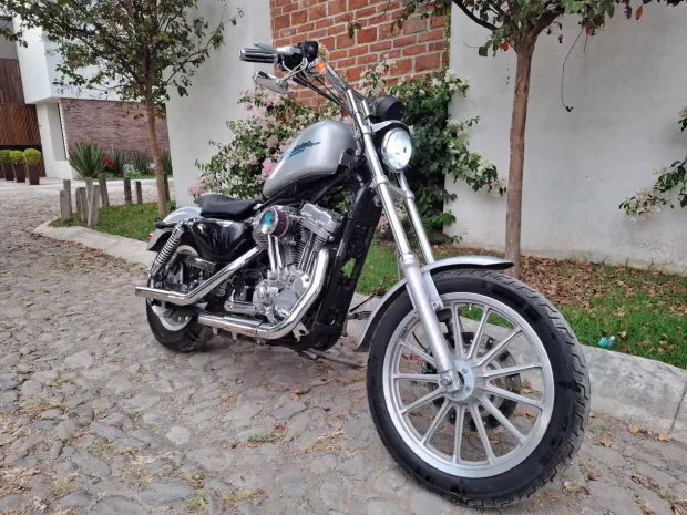 Moto entregada por Gladius Custom Bajío