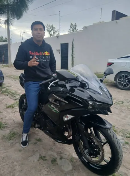 Moto entregada por Gladius Custom Bajío